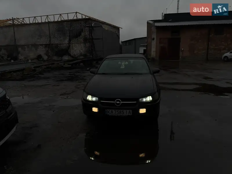 1996 opel omega