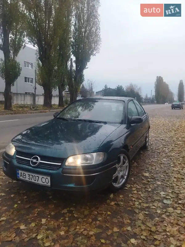 1996 opel omega