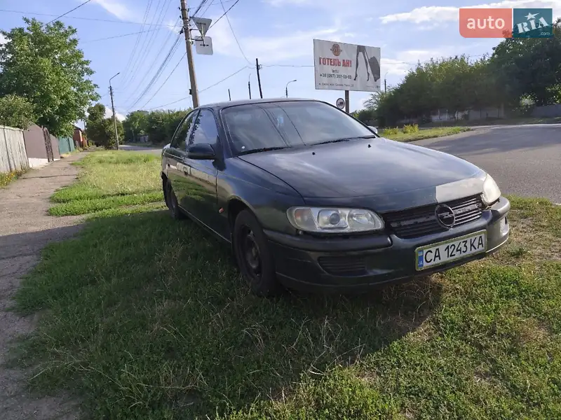 1996 opel omega