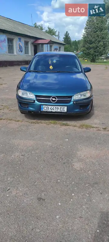 1996 opel omega