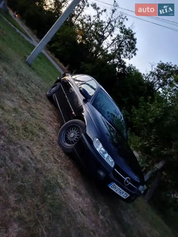 1994 opel omega