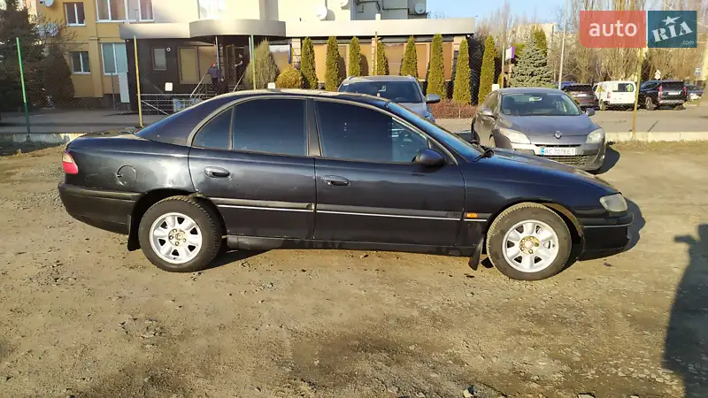 1995 opel omega