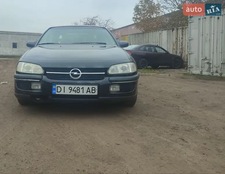 1996 opel omega