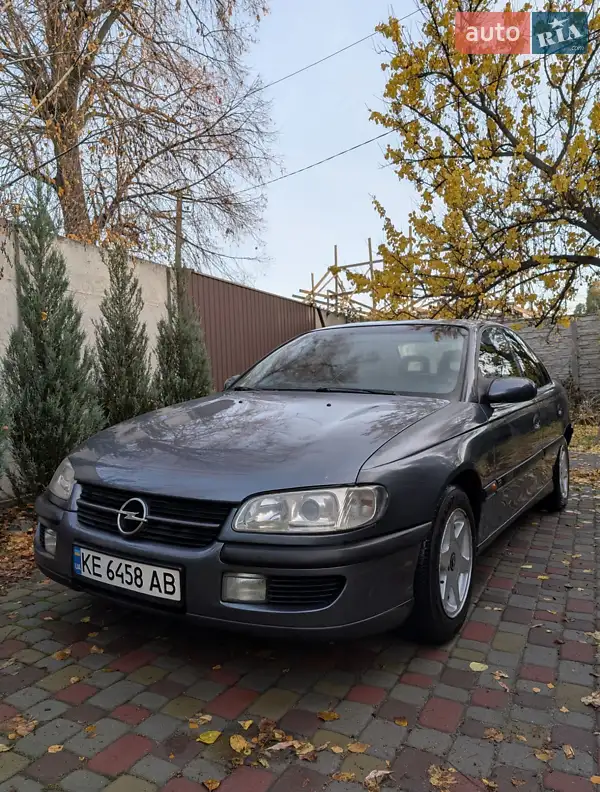 1997 opel omega