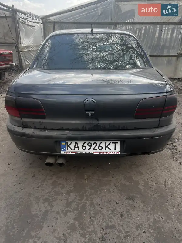 1997 opel omega