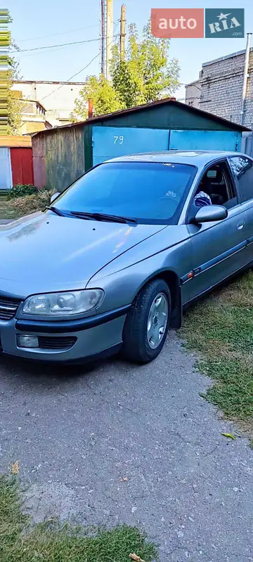 1994 opel omega