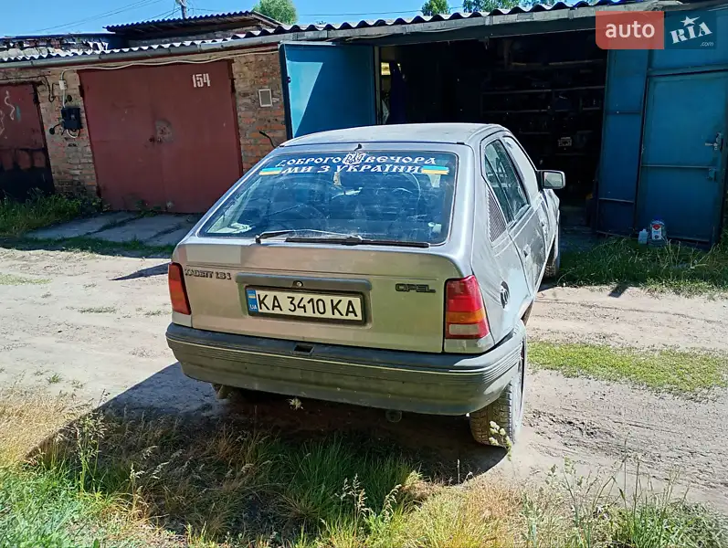 1990 opel kadett
