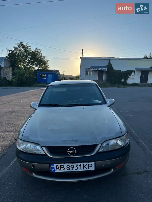 1997 opel vectra