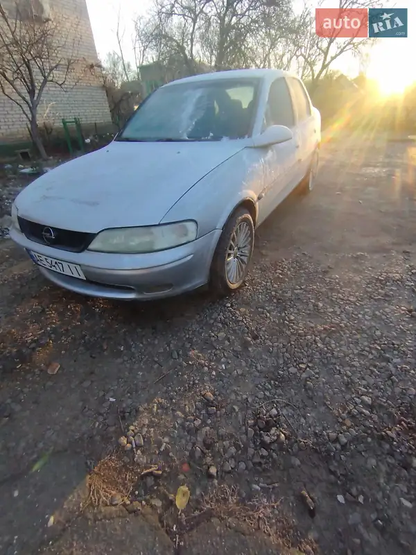 1997 opel vectra