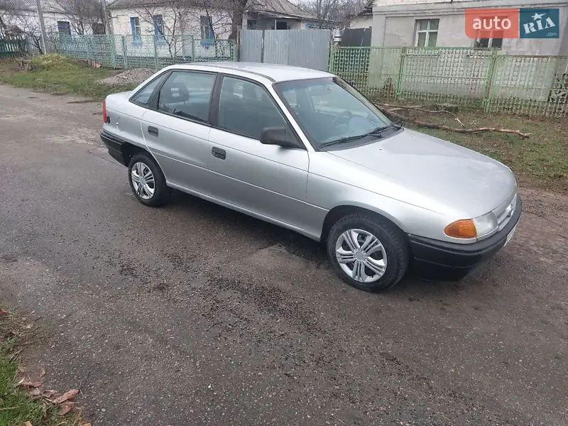 1993 opel astra