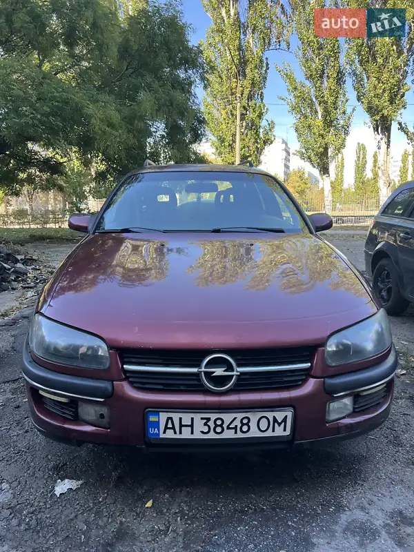 1995 opel omega