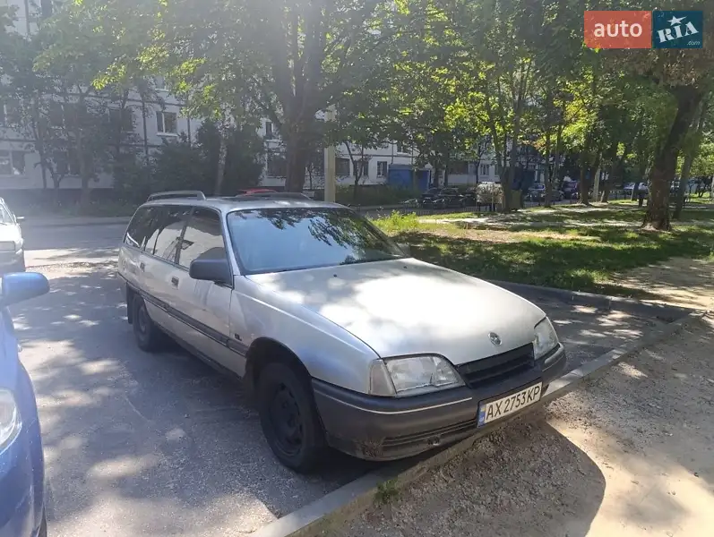 1987 opel omega caravan