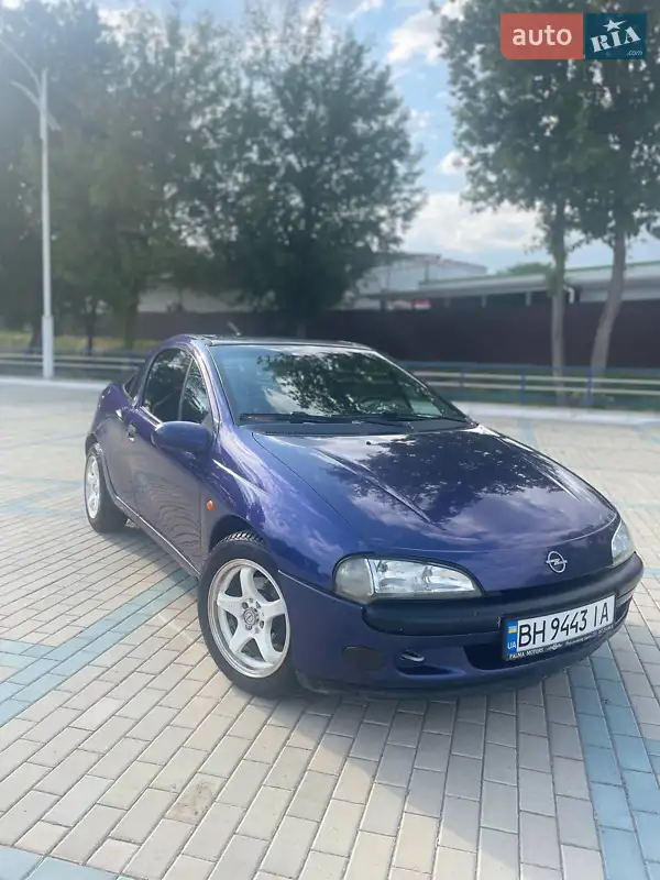 1996 opel tigra