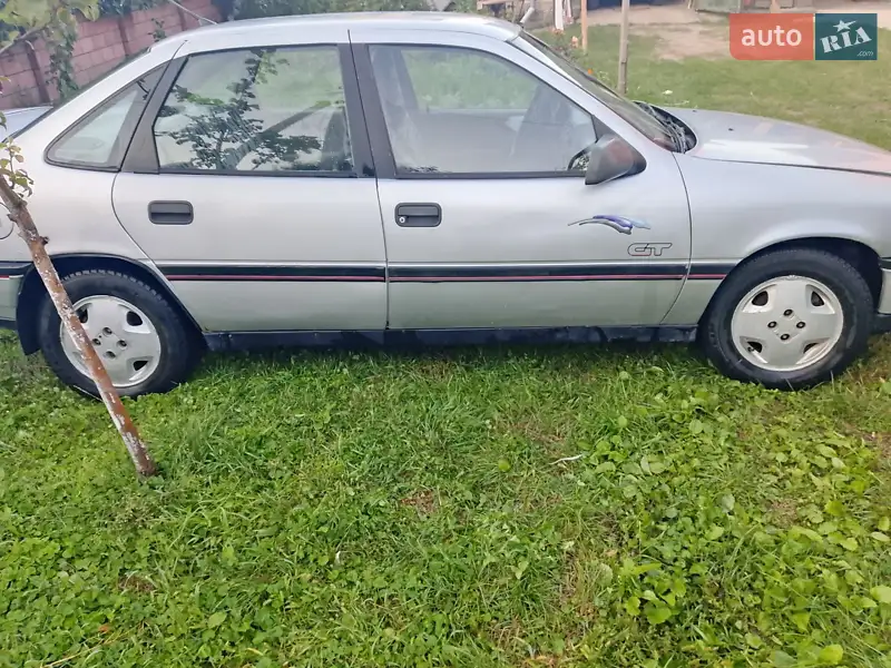 1989 opel vectra