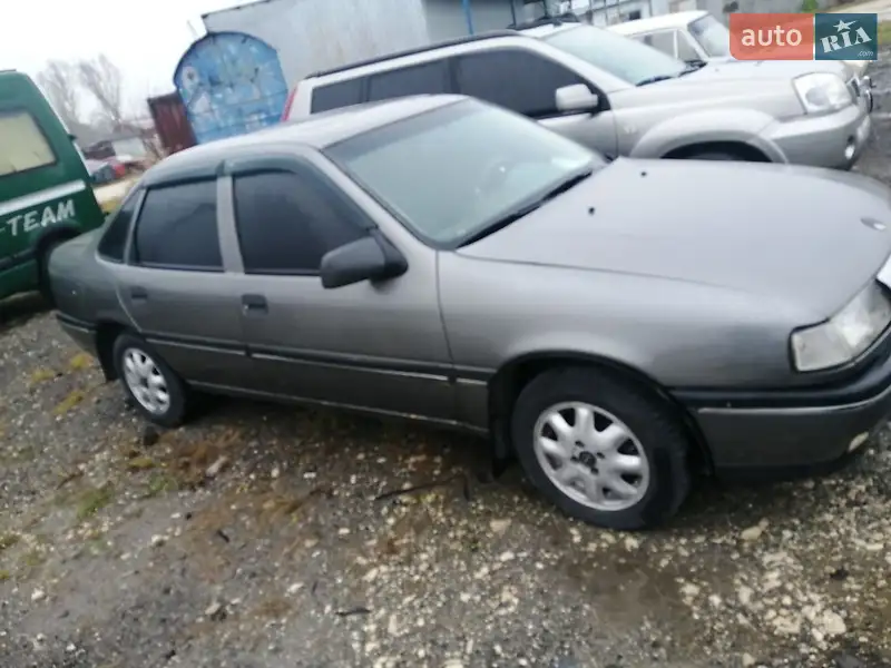 1990 opel vectra