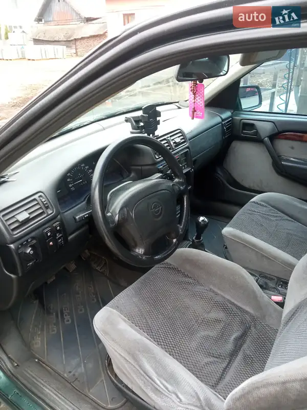 1995 opel vectra