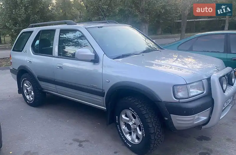 2001 opel frontera