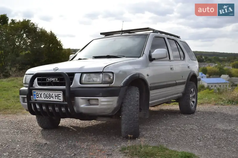 2000 opel frontera