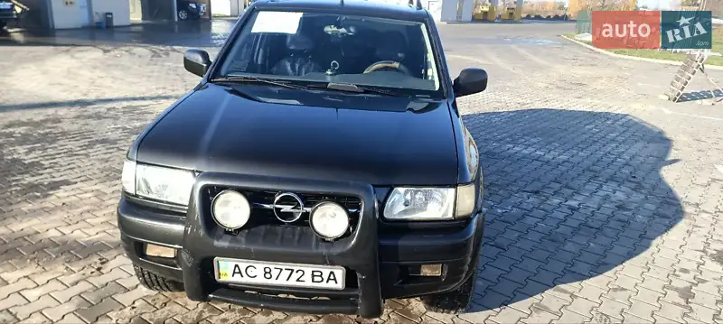 2002 opel frontera