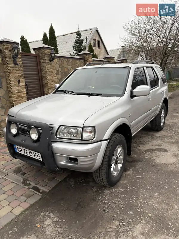 2003 opel frontera