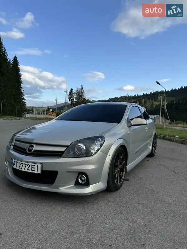 2004 opel astra gtc