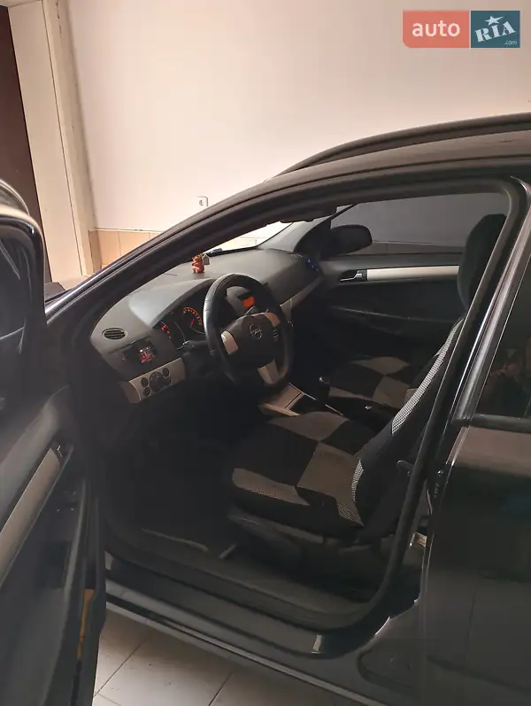 2008 opel astra