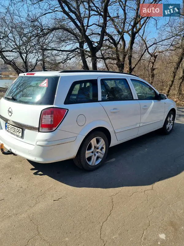 2008 opel astra
