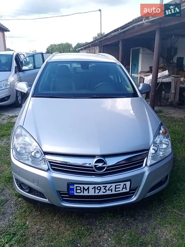 2010 opel astra
