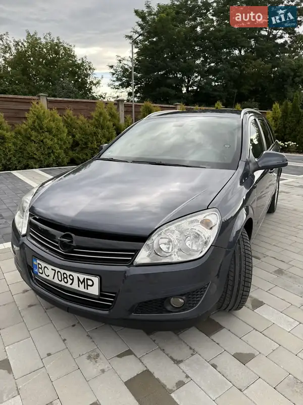 2010 opel astra