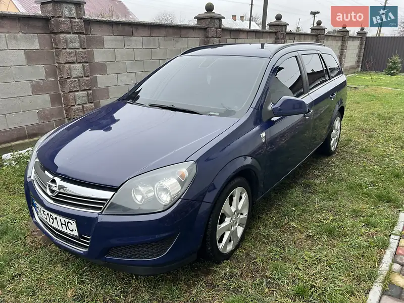 2010 opel astra