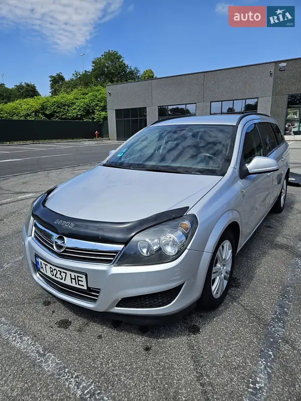 2010 opel astra