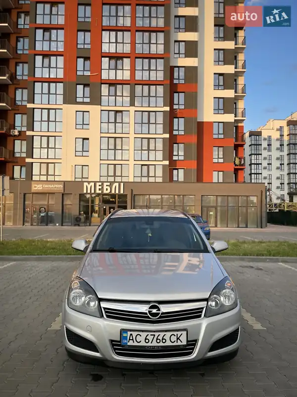 2010 opel astra station wagon