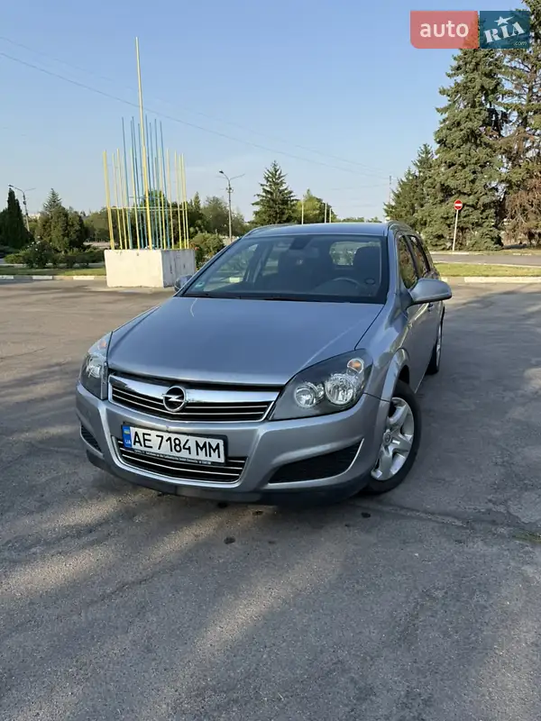 2010 opel astra