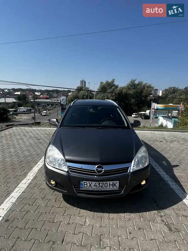 2010 opel astra