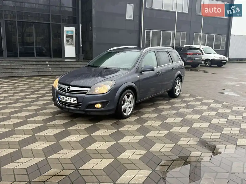 2010 opel astra
