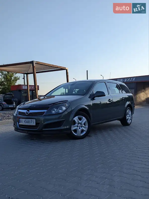 2010 opel astra