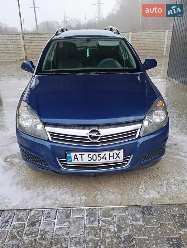 2011 opel astra