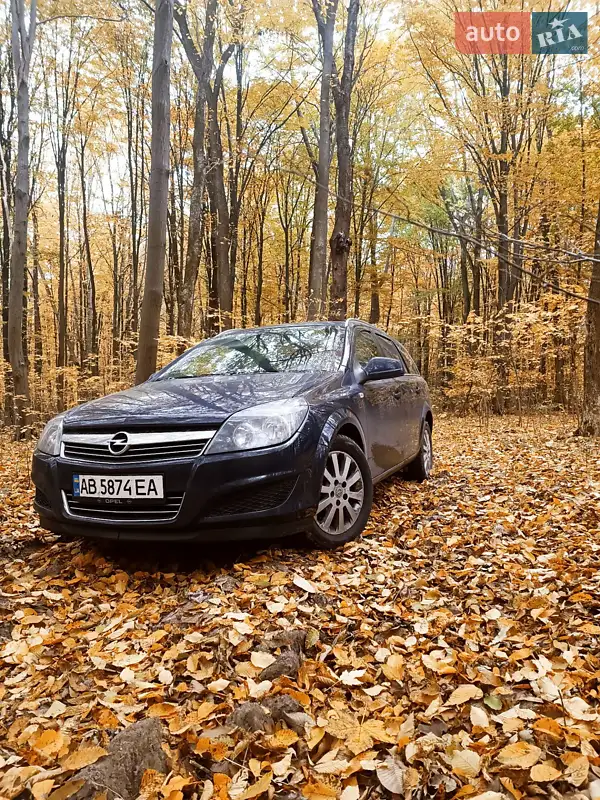 2011 opel astra