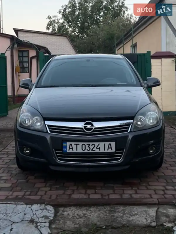 2011 opel astra