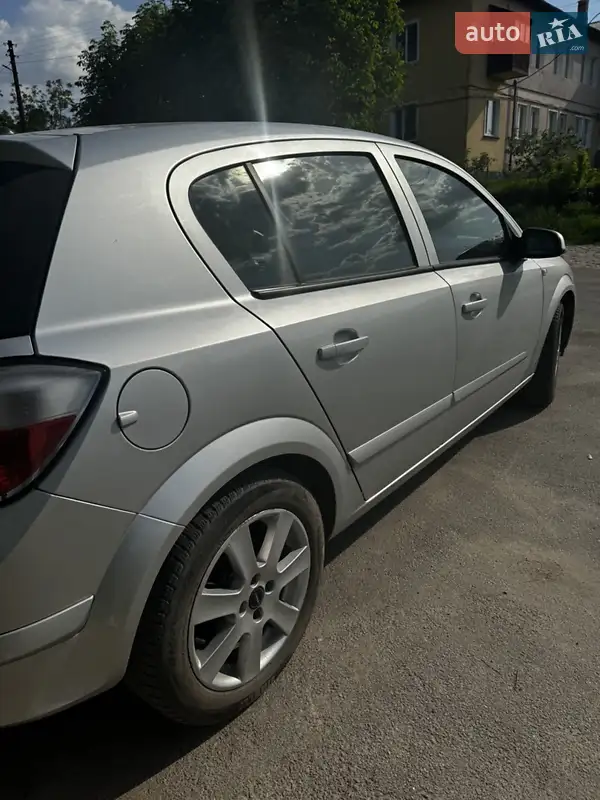 2005 opel astra