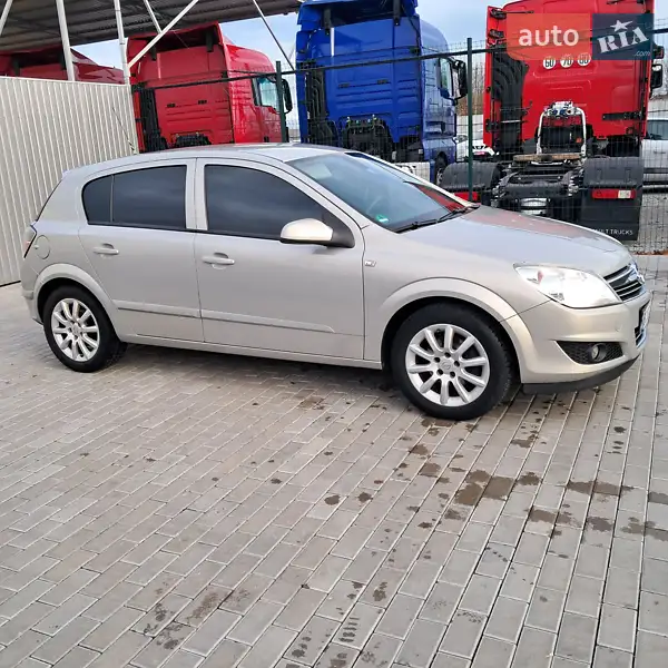 2008 opel astra