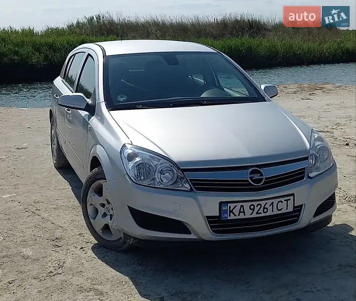 2008 opel astra
