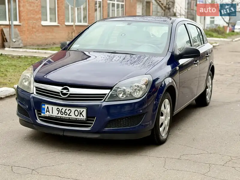 2011 opel astra