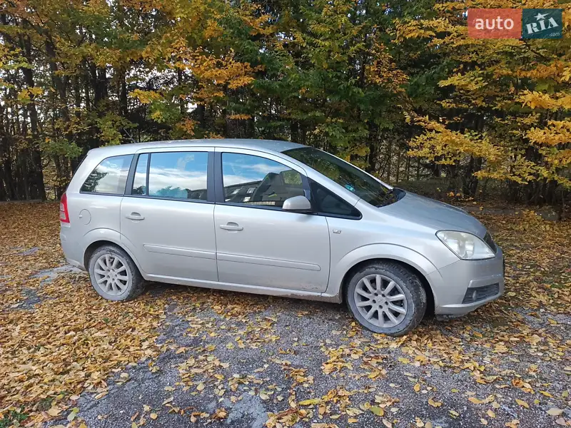 2005 opel zafira
