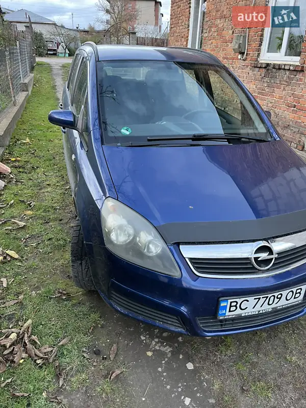 2005 opel zafira