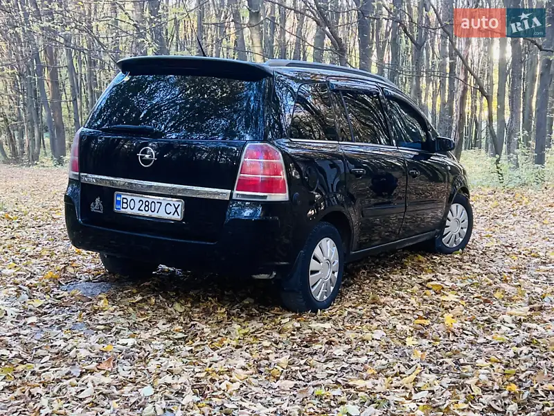 2005 opel zafira