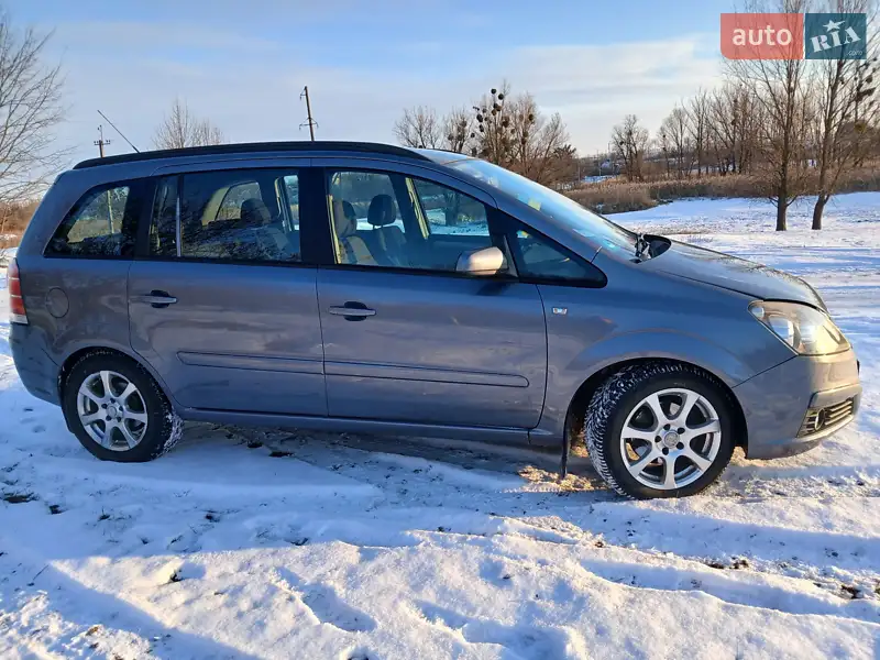 2005 opel zafira