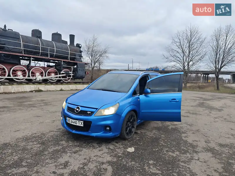 2006 opel zafira
