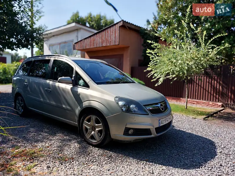 2006 opel zafira