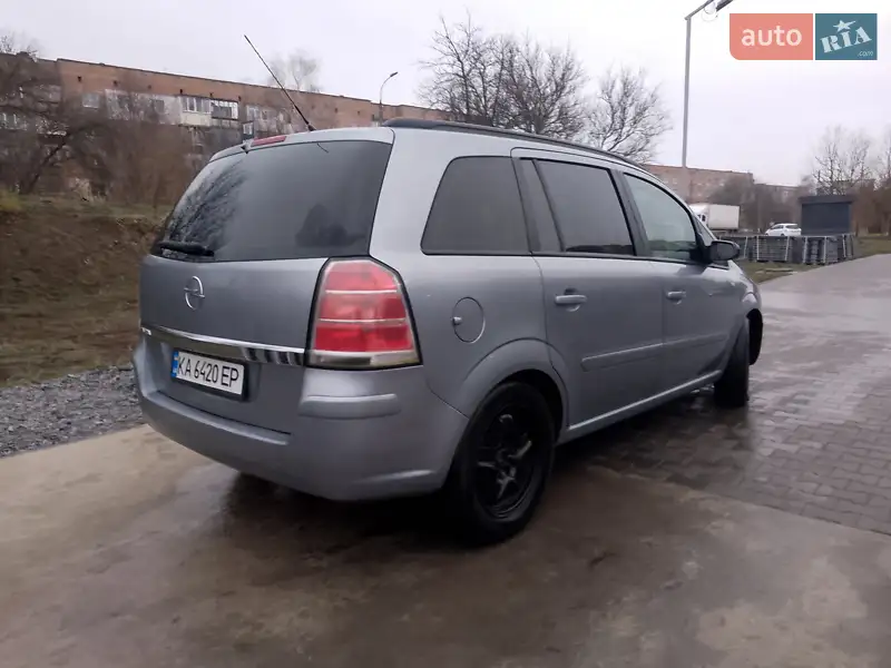 2006 opel zafira